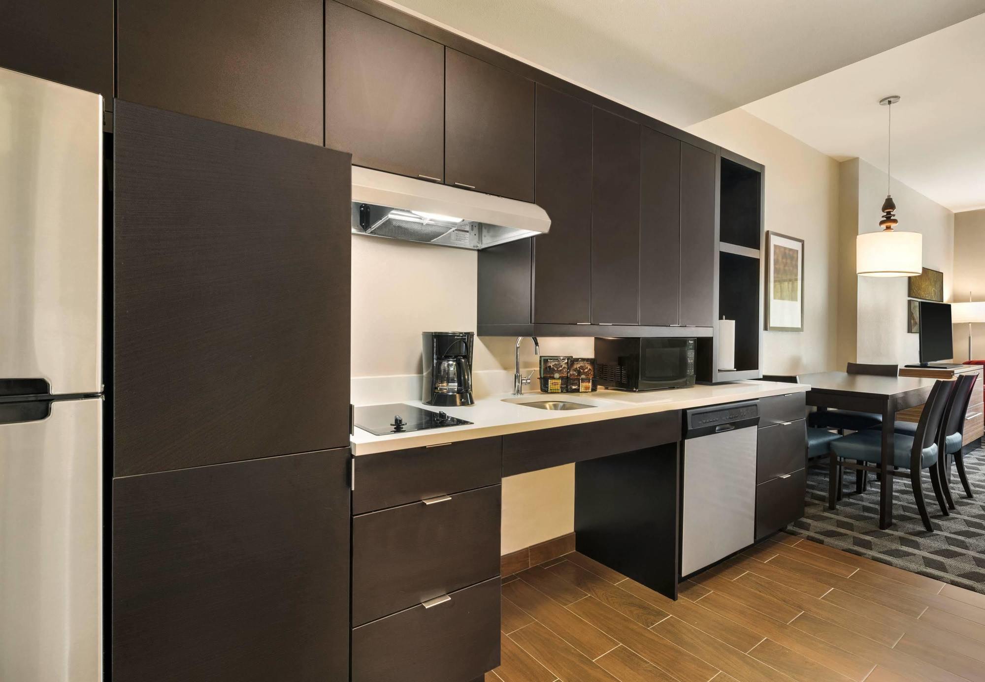 Towneplace Suites By Marriott Pittsburgh Airport/Robinson Township Exterior photo